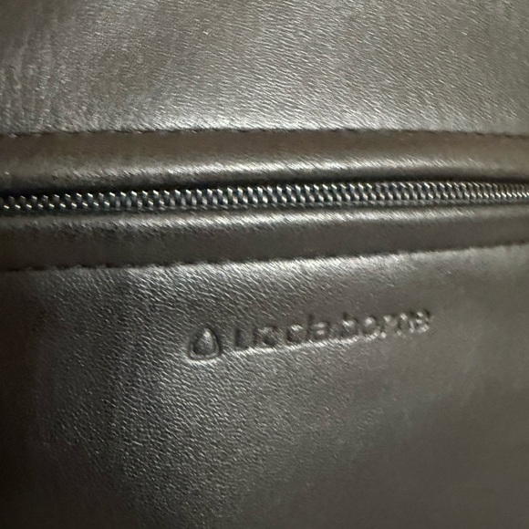 Liz Claiborne simplistic Black slim medium Leather Crossbody Adjustable Strap - Picture 12 of 13